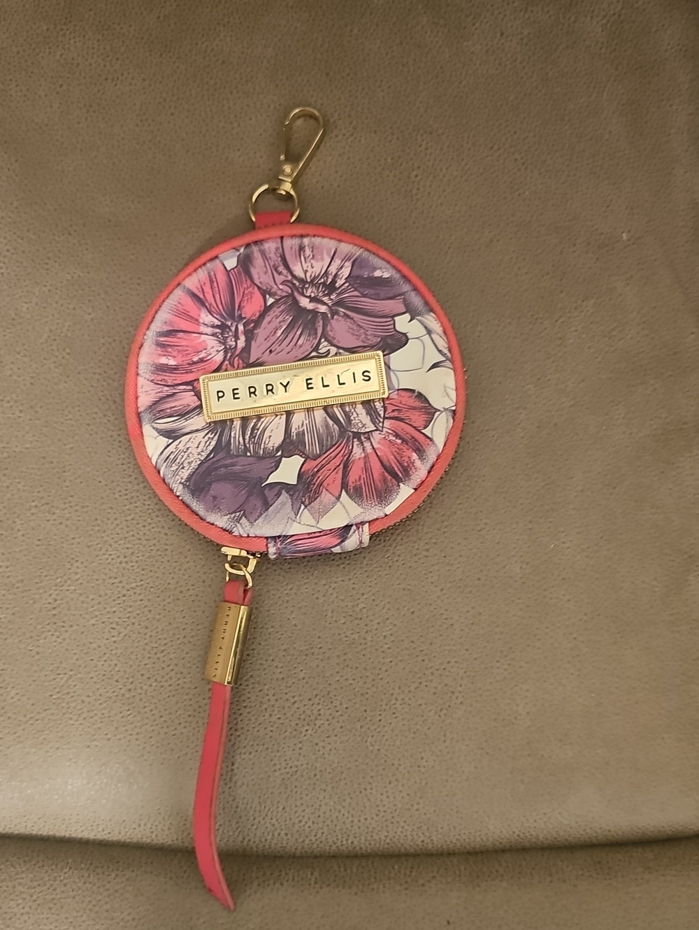 Perry Ellis Floral Round Coin Pouch in Pink and Purple